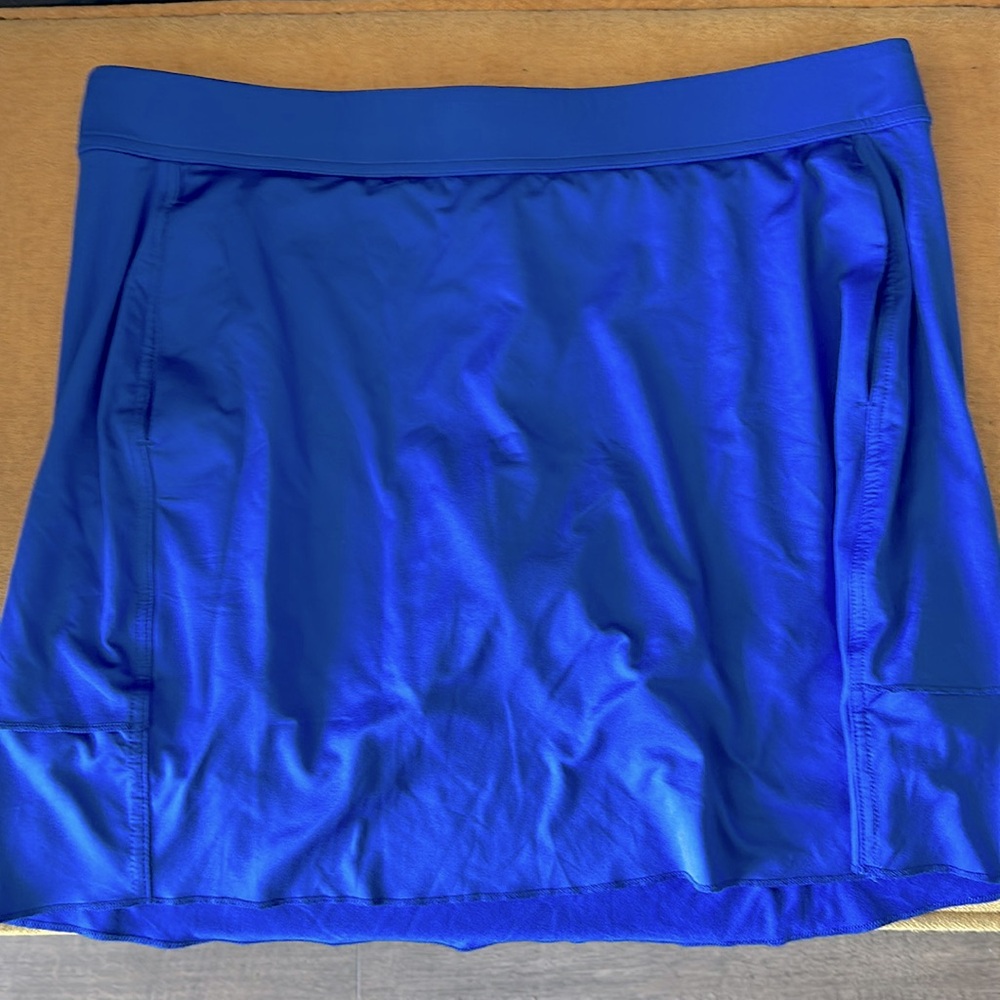 NWOT Belyn Key Royal Blue golf skirt size XL